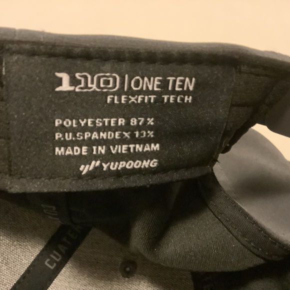 Cuater Travis Mathew Flex Fit Tech Golf Hat Gray With White Logo SnapBack Cap - Picture 4 of 16